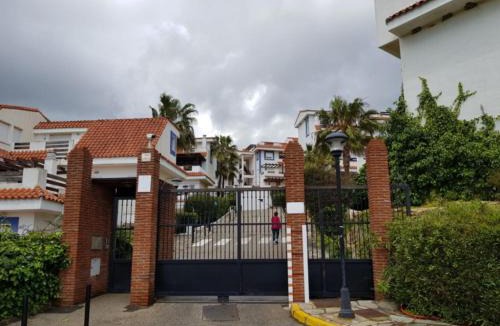 Alhendin Apartment | This spectacular 3-bedroom apart