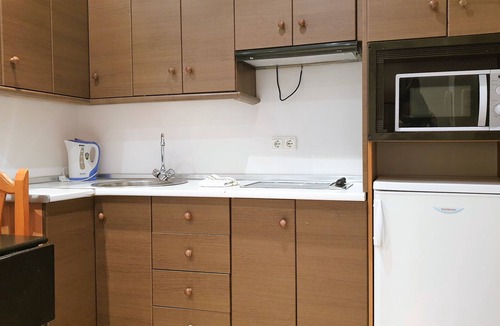 Pradollano Apartment | TODOSIERRANEVADA-EDIF. ALHAMBRA WITH WIFI-LOW AREA NEXT TO THE TELECABINES