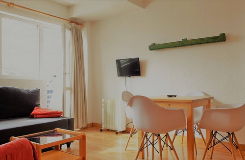Pradollano Apartment | TODOSIERRANEVADA-1 BEDROOM APARTMENTS-LOW AREA NEXT TO THE MAIN LIFTS.