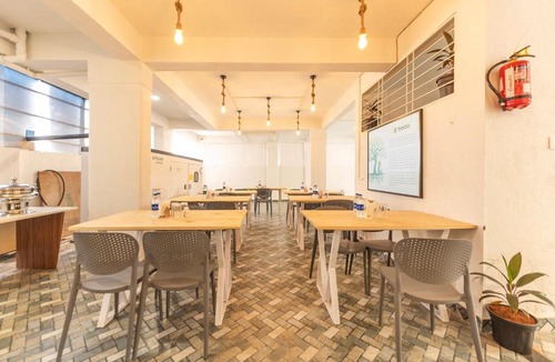 Pune Hotel | Treebo Lime Light