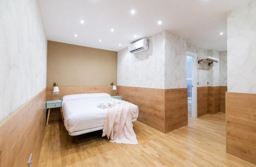 Camino de Ronda Apartment | Trendy and Bright Apartment 2