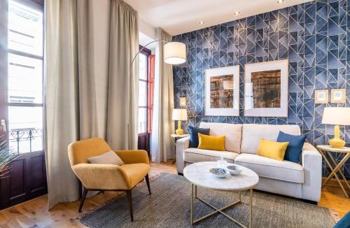 Central District Apartment | tuGuest Isabel la Catolica Apartment