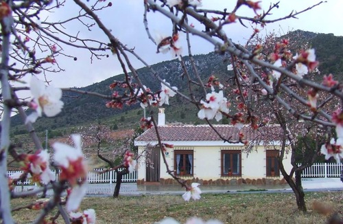 Huescar House | Upper Floor, Rural Housing Embalse de San Clemente