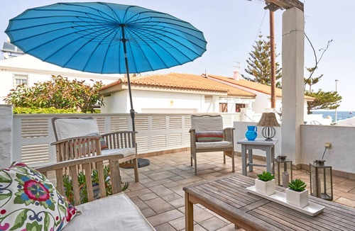 Calahonda House | Vacation Home "Casa Sueña" near Beach with 4 Private Terraces & Wi-Fi
