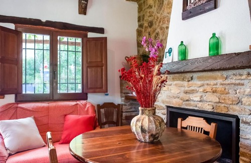Padul House | Vacation house in Oden with pool
