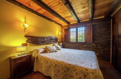 Padul House | Vacation house in Oden with pool