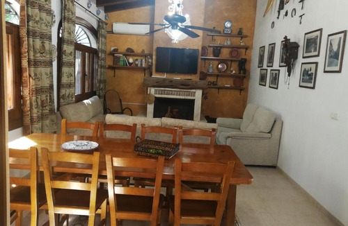 Velez de Benaudalla House | VELEZ NAZARI LA CHOZA 2