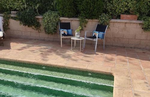 Cullar Vega House | Villa 28 de julio Casa Rural con piscina en Granada