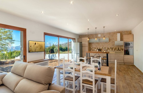 Soportujar Villa | Villa Alpujarra Arena