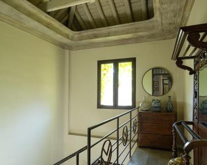 Cervantes Villa | Villa Castro