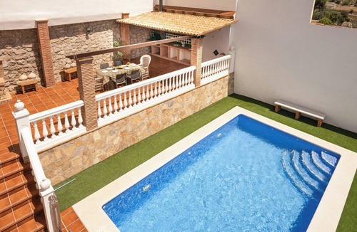 Huetor Santillan Villa | Villa Cuesta Colorada Huétor Santillán by Ruralidays