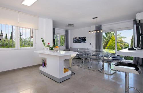 Barrio de la Vega Villa | Villa Granada Garden Deluxe