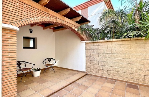 Velilla-Taramay House | Villa in Velilla with Pool near Beach