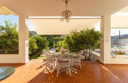 Conchar House | Villa Parador del Silo