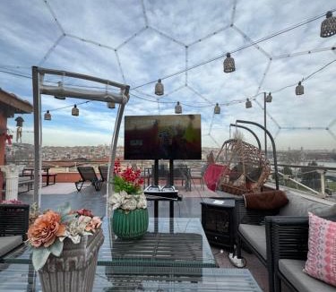 Istanbul City Center House | Waterfront Villa by the Tram - Private Terrace with Dome & Golden Horn View in Fatih