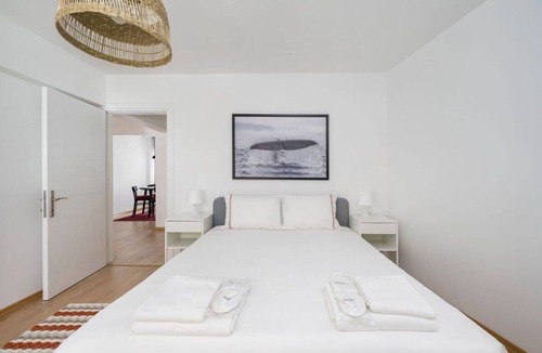 Bebek Apartment | Welcome to our sweet 2 bedroom / 1bathroom cozy home in the heart of Bebek close to the bosphorus