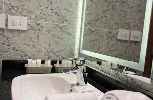 New Cairo Hostel | White Palace