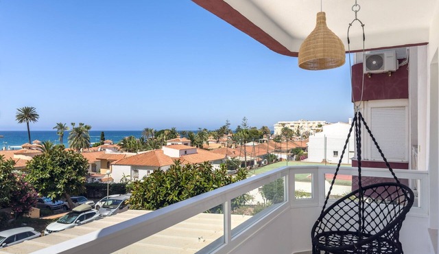 Apartment 'Centro Internacional A124' with Sea View, Wi-Fi, and Air Conditioning