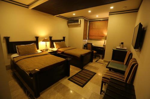 City Centre Suites