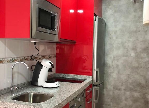 Homerez last minute deal - Nice apartment in Granada and Wifi