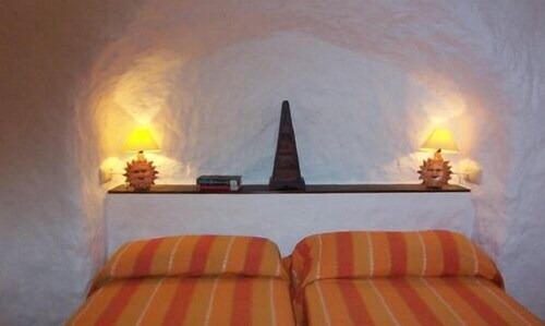 Self catering Cuevas del sol for 4 people