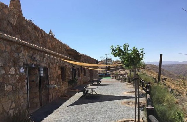 Self Catering Cuevas El Torriblanco People 