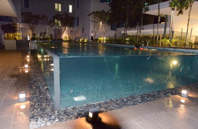 Summer Suites Studios
