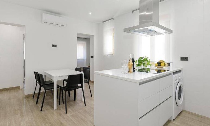 Genil Apartment | 100 m² Apartment ∙ 3 bedrooms ∙ 8 guests
