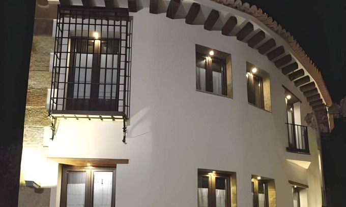 Viznar Apartment | 100 m² Serviced apartment ∙ 3 bedrooms ∙ 6 guests