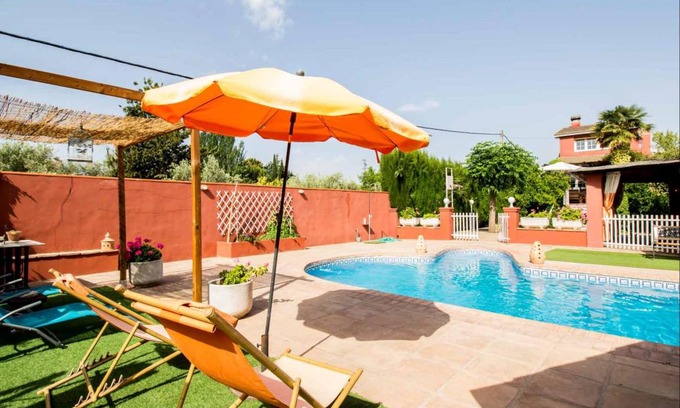 Padul Villa | 100 m² Villa ∙ 3 bedrooms ∙ 4 guests