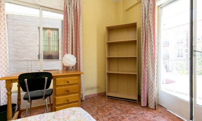 Granada City Center Resort | 120 m² Private room ∙ 1 bedroom ∙ 1 guest