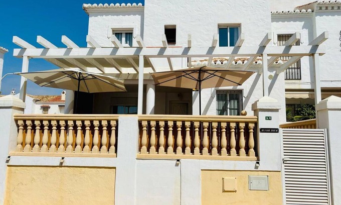 Calahonda House | 140 m² House ∙ 4 bedrooms ∙ 7 guests