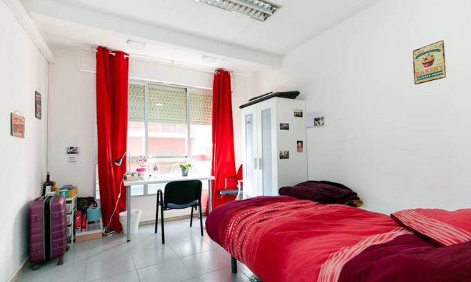 Central District Resort | 150 m² Private room ∙ 1 bedroom ∙ 1 guest