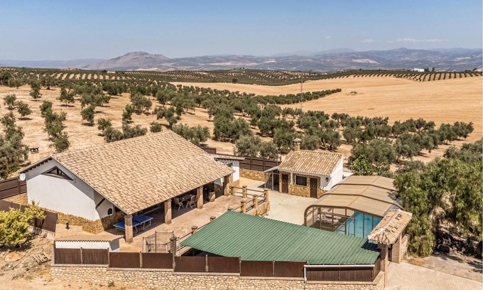 Salar House | 170 m² House ∙ 3 bedrooms ∙ 9 guests