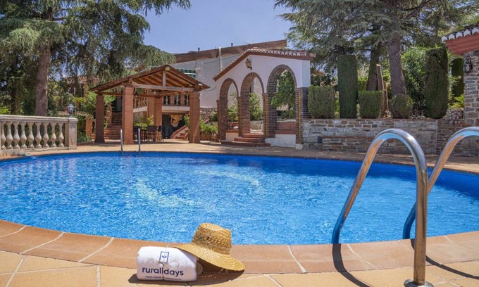 Barrio de la Vega House | 190 m² House ∙ 4 bedrooms ∙ 8 guests