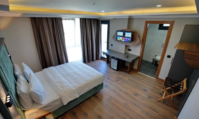 Arnavutkoy Hotel | 25 m² Hotel ∙ 10 guests