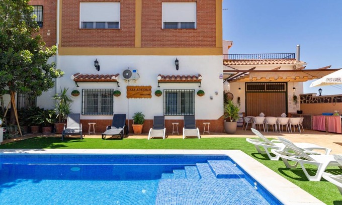Durcal Villa | 253 m² Villa ∙ 6 bedrooms ∙ 13 guests