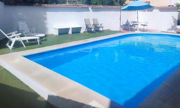 Pinos Puente House | 260 m² House ∙ 4 bedrooms ∙ 8 guests