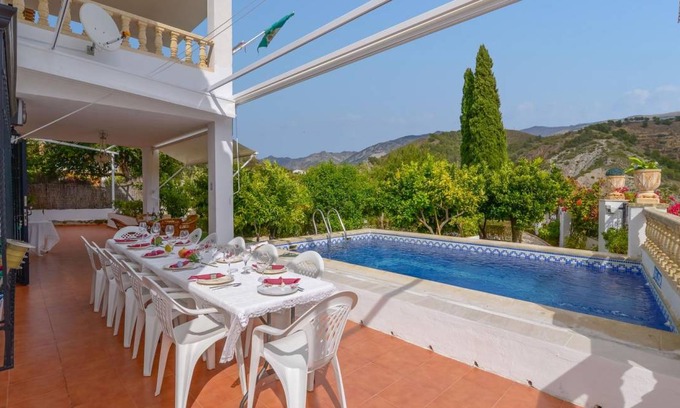 Conchar House | 270 m² House ∙ 6 bedrooms ∙ 14 guests