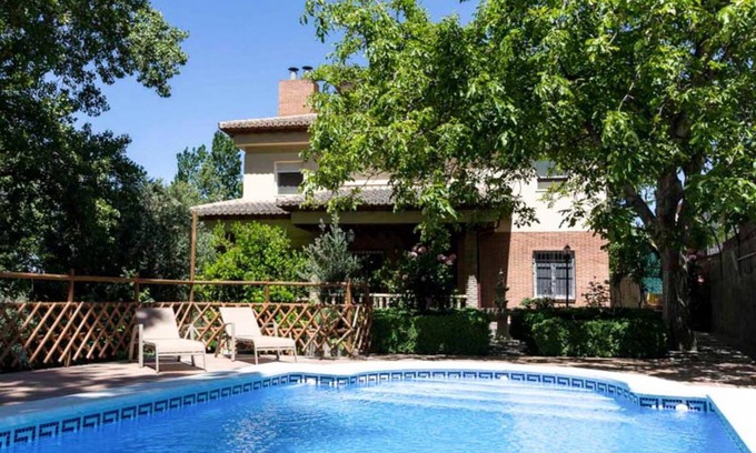 Niguelas Villa | 293 m² Villa ∙ 6 bedrooms ∙ 12 guests