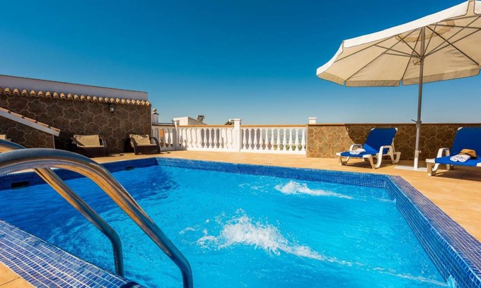 Guevejar House | 300 m² House ∙ 3 bedrooms ∙ 9 guests