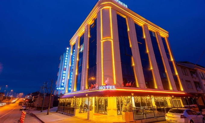 Arnavutkoy Hotel | 34 m² Hotel ∙ 6 guests
