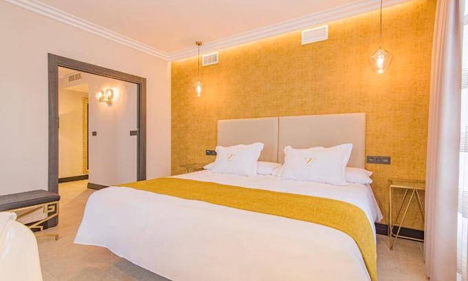Huetor-Tajar Hotel | 37 m² Hotel ∙ 8 guests