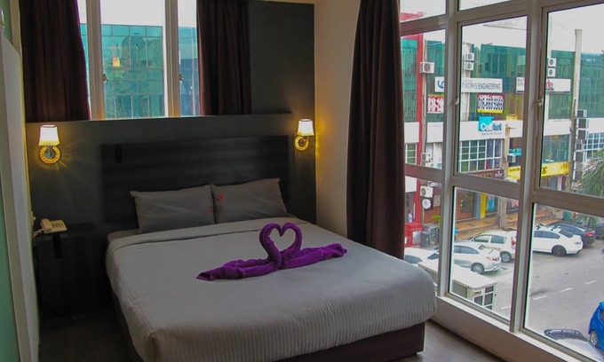 Bandar Puteri Puchong Hotel | 40 m² Hotel ∙ 7 guests