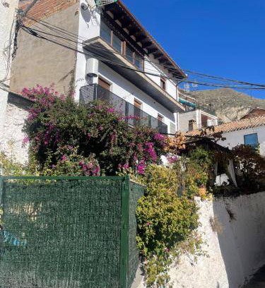 Pinos Genil Apartment | 50 m² Apartment ∙ 1 bedroom ∙ 4 guests