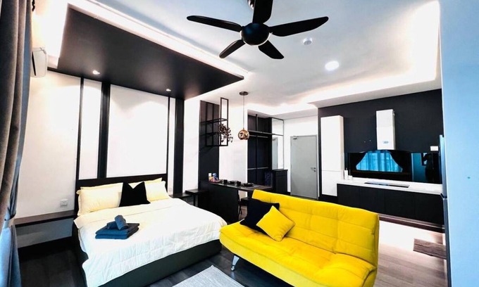 Kajang Apartment | 502 m² Apartment ∙ 2 guests