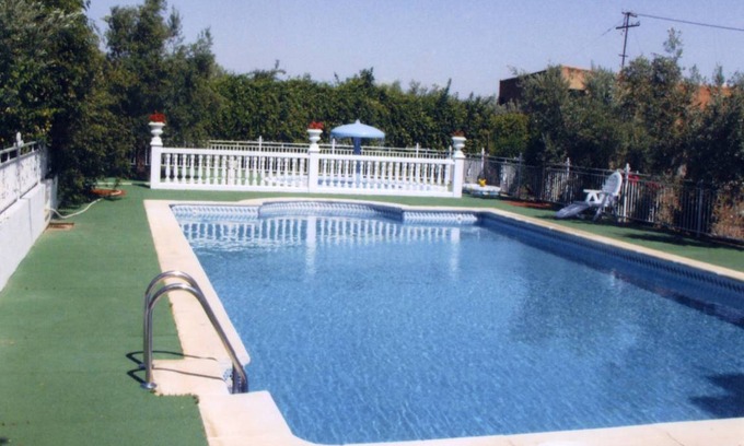 Baza House | 625 m² House ∙ 7 bedrooms ∙ 6 guests