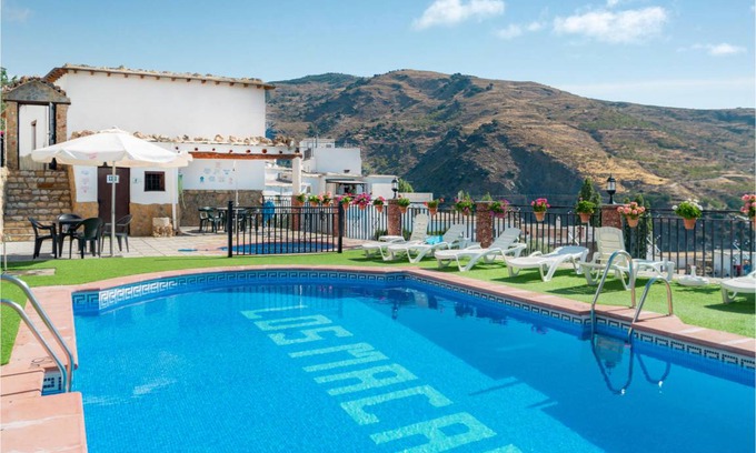 Mecina Bombaron House | 65 m² House ∙ 2 bedrooms ∙ 4 guests
