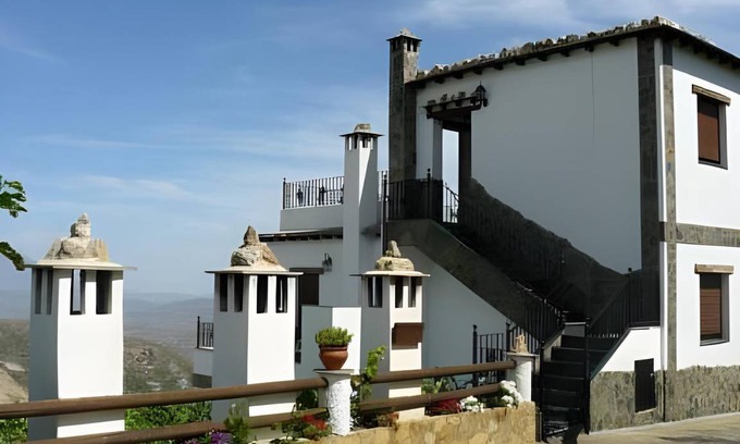 Mecina Bombaron House | 65 m² House ∙ 2 bedrooms ∙ 4 guests