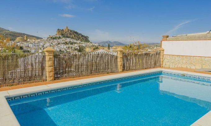 Montefrio House | 70 m² House ∙ 3 bedrooms ∙ 8 guests